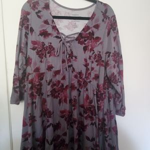 Torrid 3/4 length shirt with decorative tie front. Size 2.